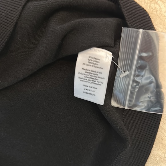 NWT Talbot’s black sweater - Picture 6 of 8